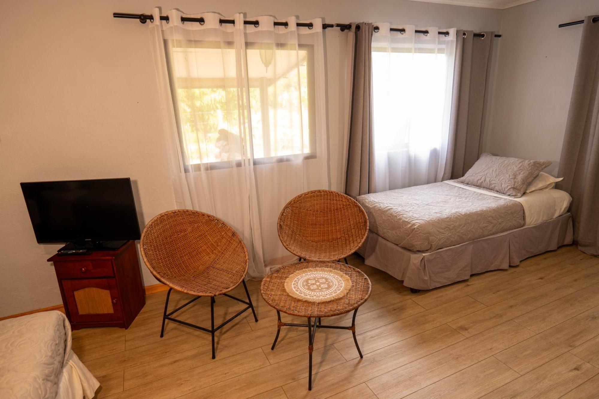 Hotel Uka Mana Hanga Roa Dış mekan fotoğraf