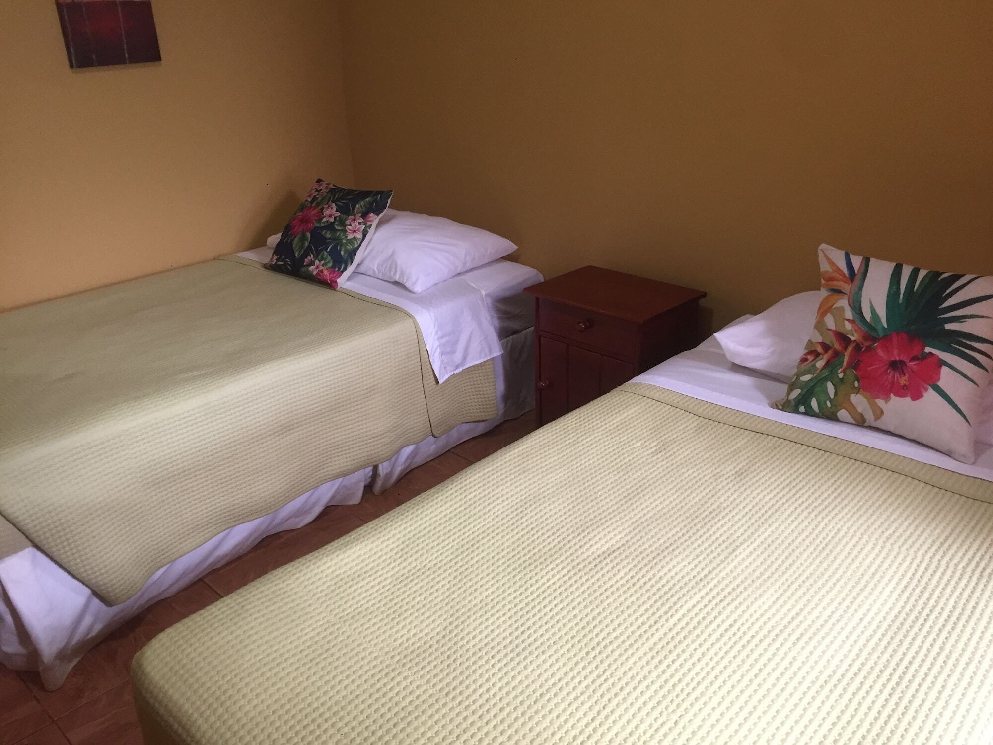 Hotel Uka Mana Hanga Roa Dış mekan fotoğraf